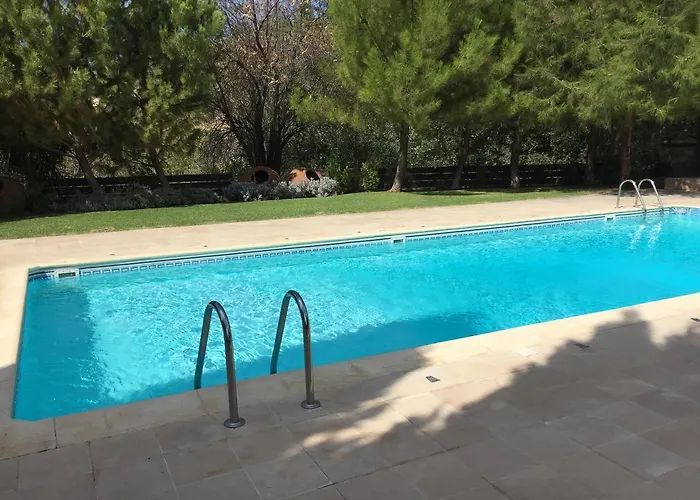 Agia Mavri House ヴィラ