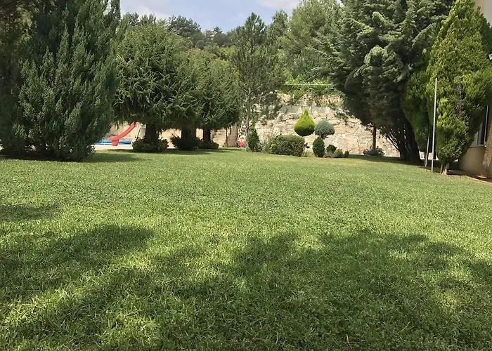 Agia Mavri House ヴィラ