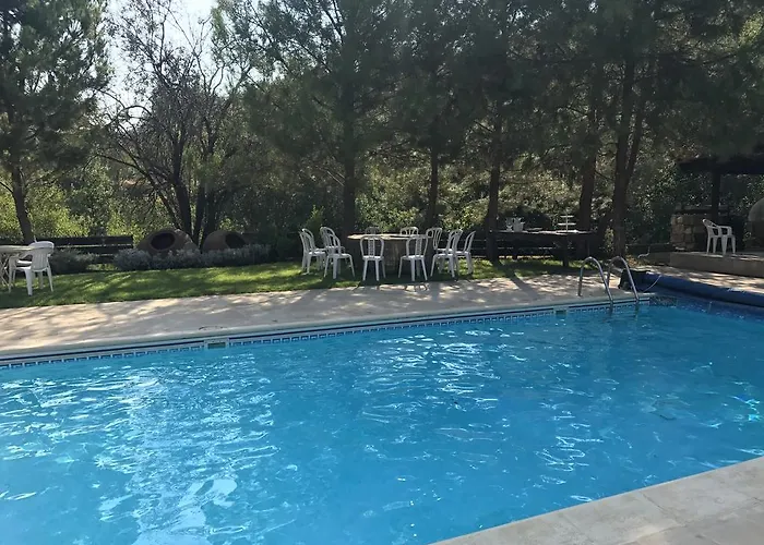 Agia Mavri House ヴィラ