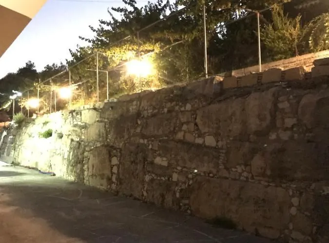 Agia Mavri House Willa *