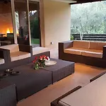 Βίλα Agia Mavri House